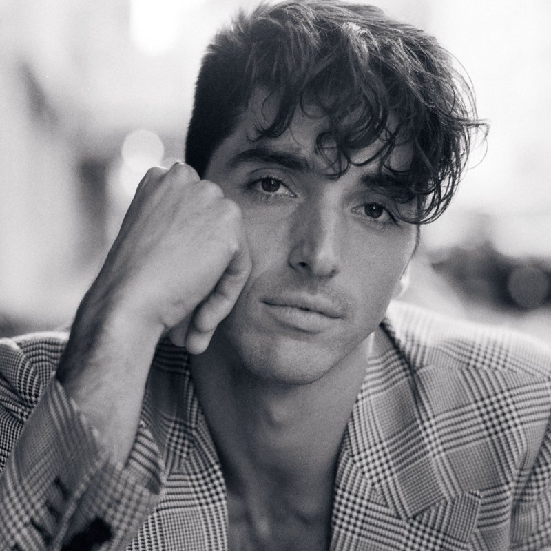 Taylor Zakhar Perez told us about his character and the end of The Kissing Booth 3 Taylor Zakhar Perez told us about his character and the end of The Kissing Booth 3